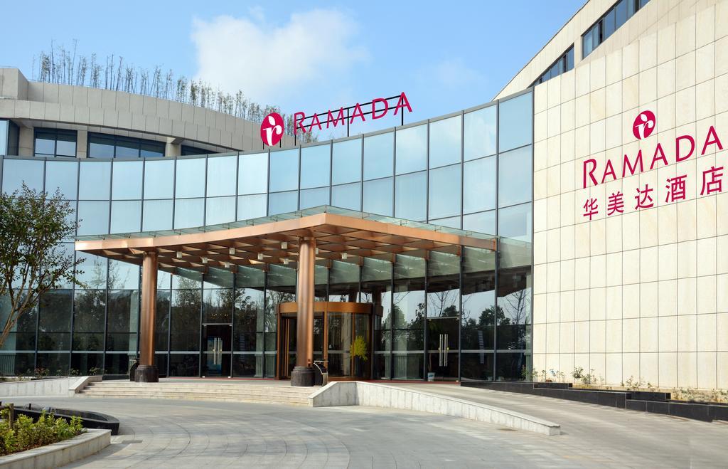 Hotel Ramada Nanjing Nankín Exterior foto